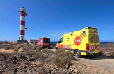 74-year-old woman rescued after falling on hiking trail in Southern Tenerife