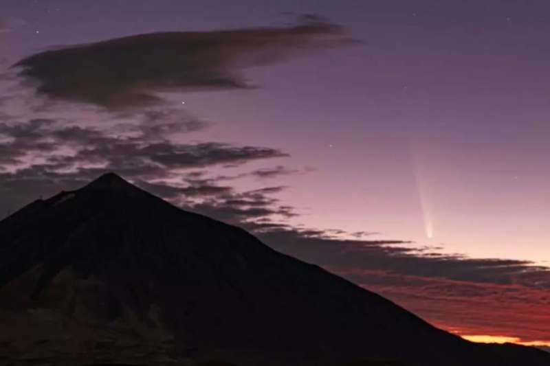 VIDEO: 'Comet of the Century' spotted from Teide Observatory in Tenerife