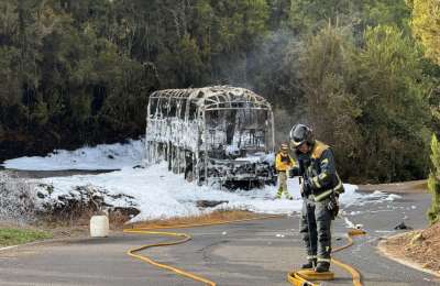 School bus catches fire in Tenerife