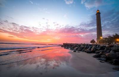 The Oldest Lighthouse in the Canary Islands: A Hidden Gem Among Dunes, Lagoons, and Trails