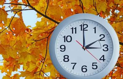 Clocks go back this weekend, but is it the last time in the Canary Islands?