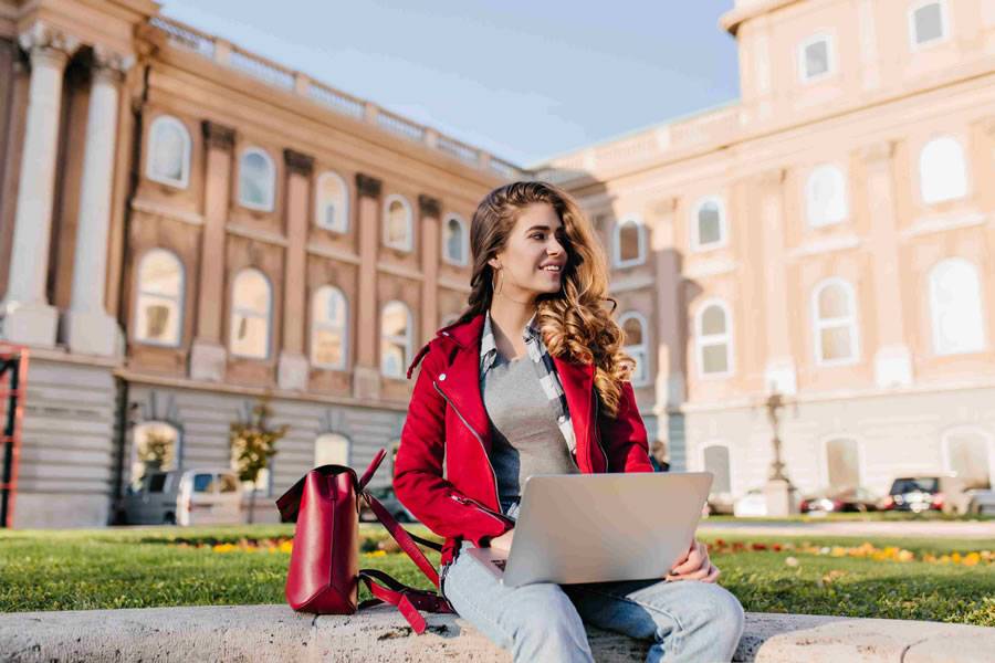 Top key elements of learning Spanish: 7 Tips for students living in Spain