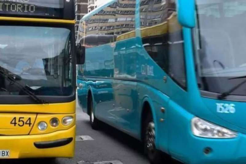 Mondays bus drivers' strike could affect 605,000 passengers in the Canary Islands