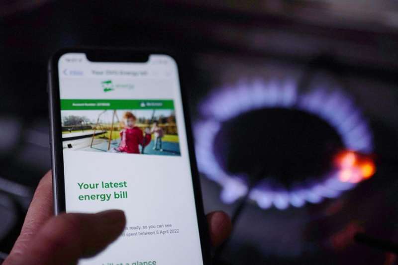 The Hidden Costs of Energy: What Canary Islanders can do to avoid price hikes
