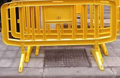 Dog dies after being electrocuted by a manhole cover in Tenerife