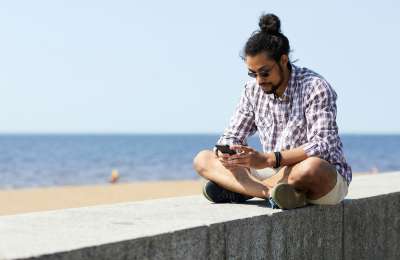 Can You Access UK Online Casinos While in Spain? 