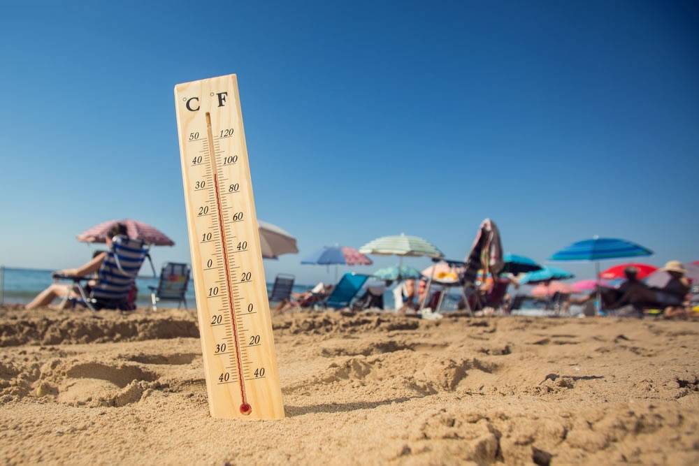 Heat and haze grip the Canary Islands: Temperatures soar to 35.7°C in November