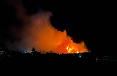 Wildfire in La Palma forces evacuation of 100 homes in El Paso