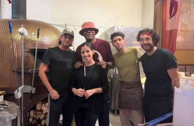 Samuel L. Jackson spotted dining at popular pizzeria in the Canary Islands
