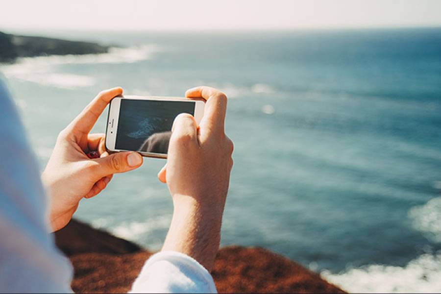 How to elevate your Canary Islands holiday with online games