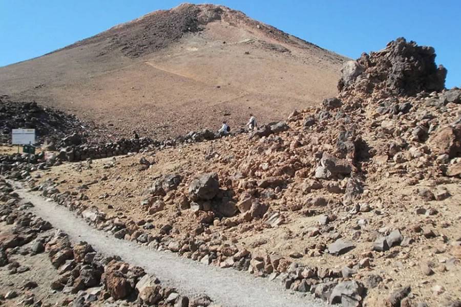 Permits to access hiking trails at Teide are now available