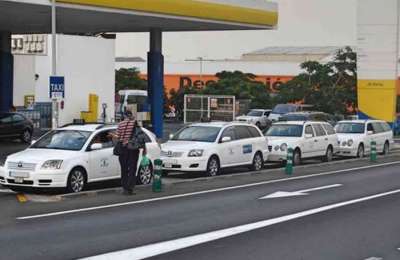 Still no solution for relocation of taxi rank in Las Chafiras