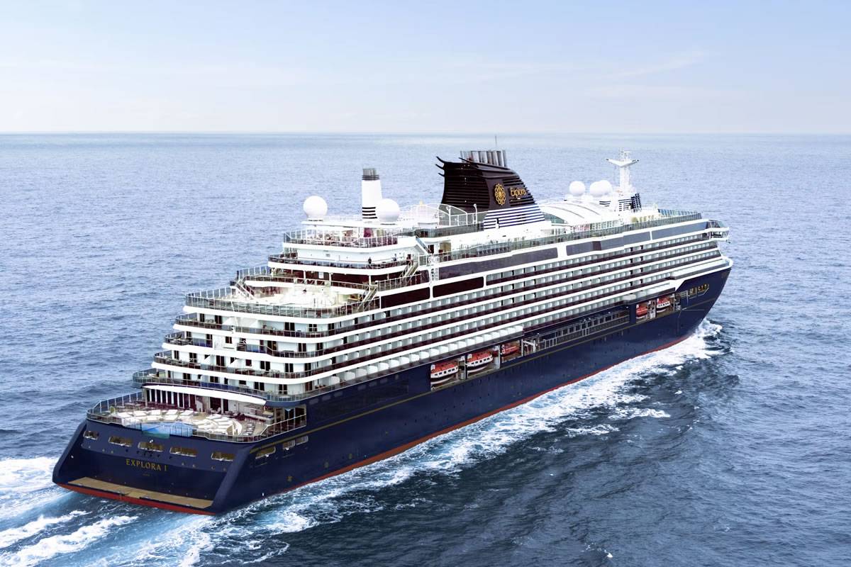 ‘Luxury of the Sea’ arrives in the Canary Islands: Five pools, and a Michelin-Starred restaurant onboard
