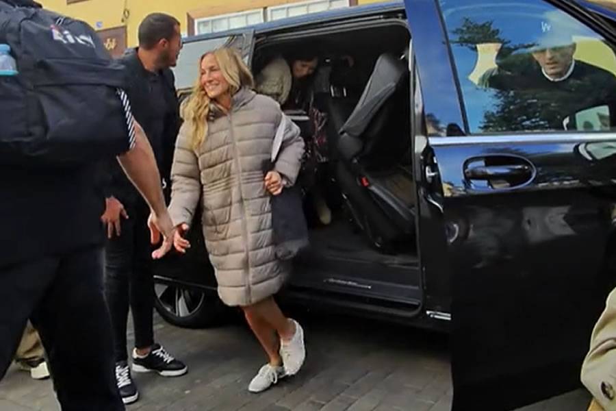 VIDEO: Sarah Jessica Parker spotted filming in Tenerife
