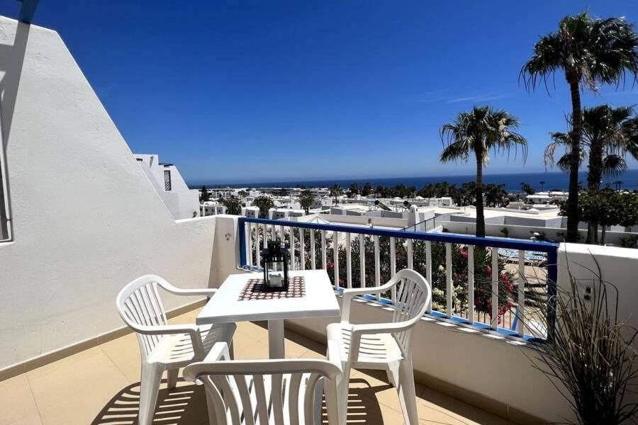How to keep your holiday home in the Canary Islands tidy and clutter free