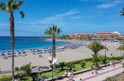 €20,000 in fines for businesses in south Tenerife for operating on beaches without authorisation