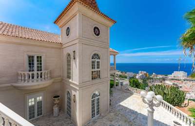 Nearly 300 properties are for sale for more than €3 million in the Canary Islands 