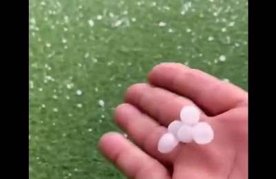 VIDEO: The DANA leaves hail stones in Corralejo, Fuerteventura