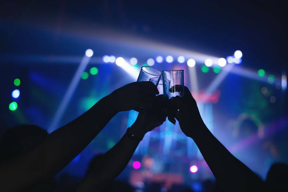 Exploring Canary Island nightlife entertainment