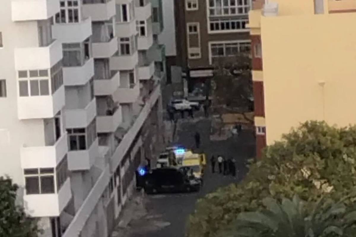 Tragedy as 10-year-old girl dies after fall from 10th floor apartment in Gran Canaria