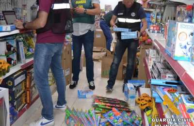 More than 400 ‘dangerous’ toys seized from a shop in the south of Tenerife 