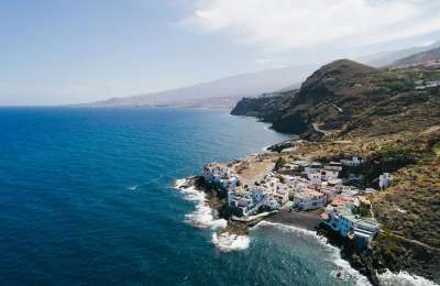 Beyond Beaches and Volcanoes: How modern entertainment shapes the Canary Islands experience