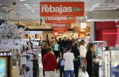 Winter sales start today in the Canary Islands with discounts of up to 50%