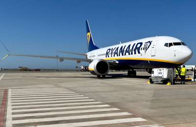 Ryanair sues passenger for €15,000 after flight diverted due to disruptive behaviour