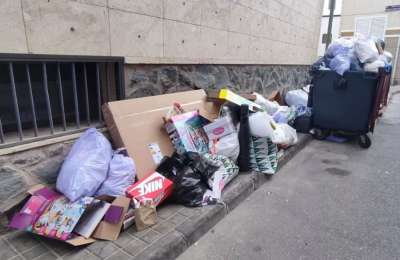 Overflowing rubbish sparks outcry from residents in Las Palmas