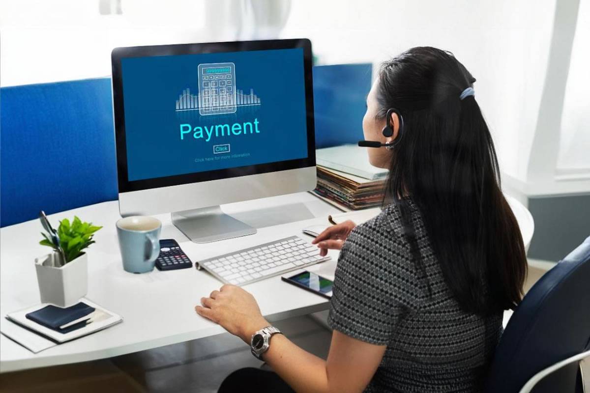 The advantages of custom payment software for Fintech: Empowering modern financial products