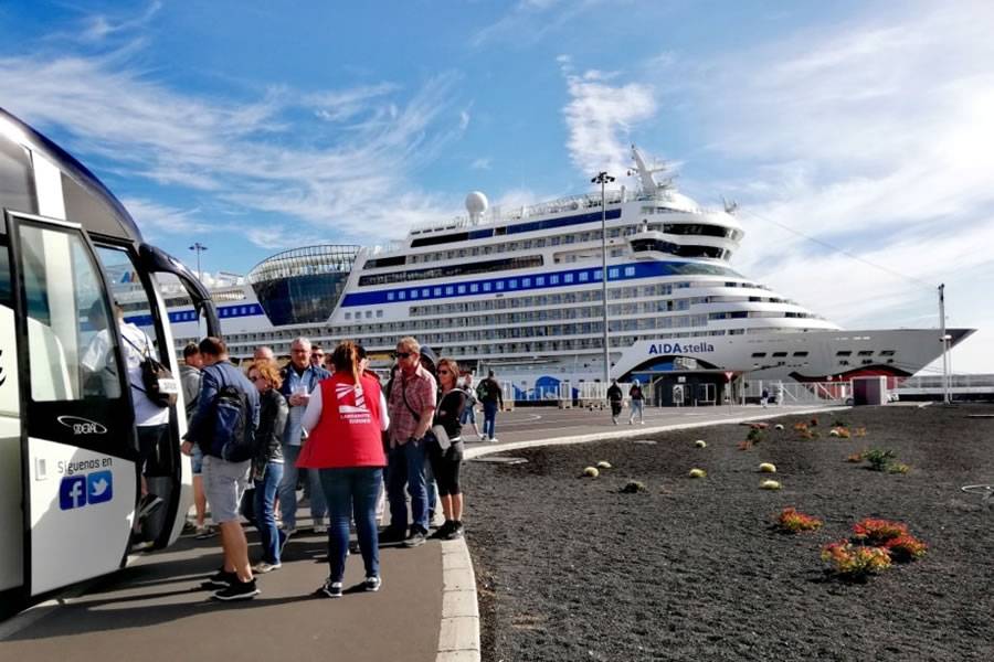 Surge in Illegal excursion operators in Lanzarote who target unsuspecting tourists
