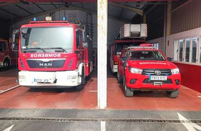 Firefighters rescue person trapped in a lift in Lanzarote 
