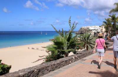 Fuerteventura surpasses visitor expectations by 25% in 2024