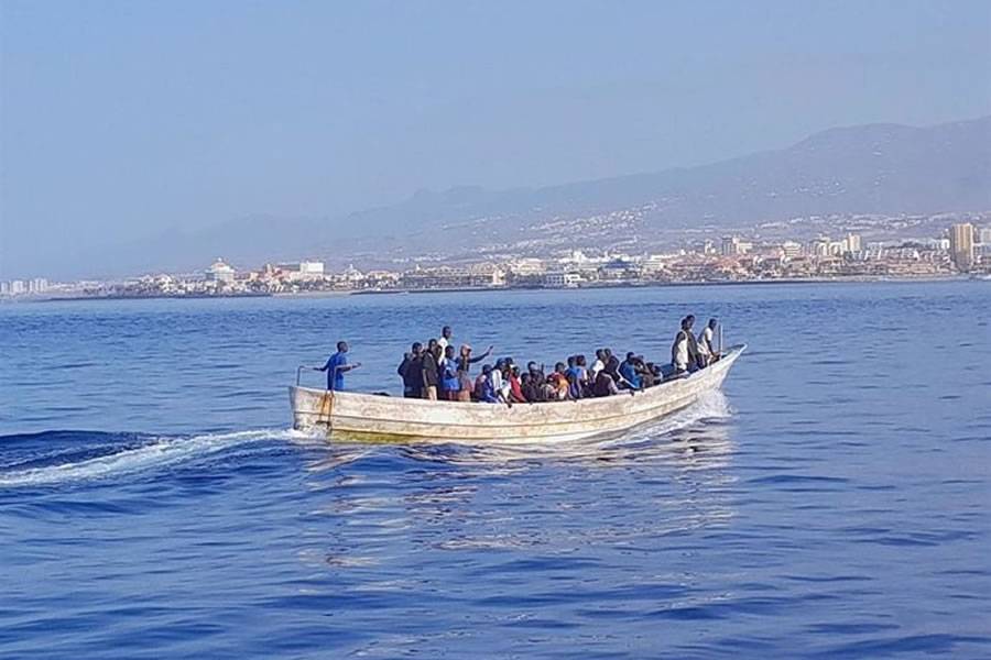 742 migrants arrive in the Canary Islands in ten boats in 24 hours 