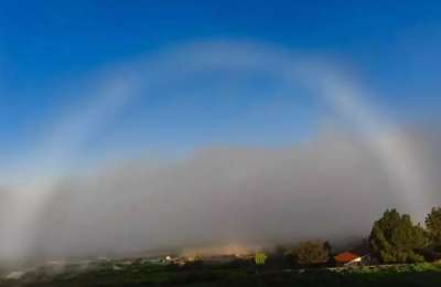 Rare white rainbow photographed in the Canary Islands