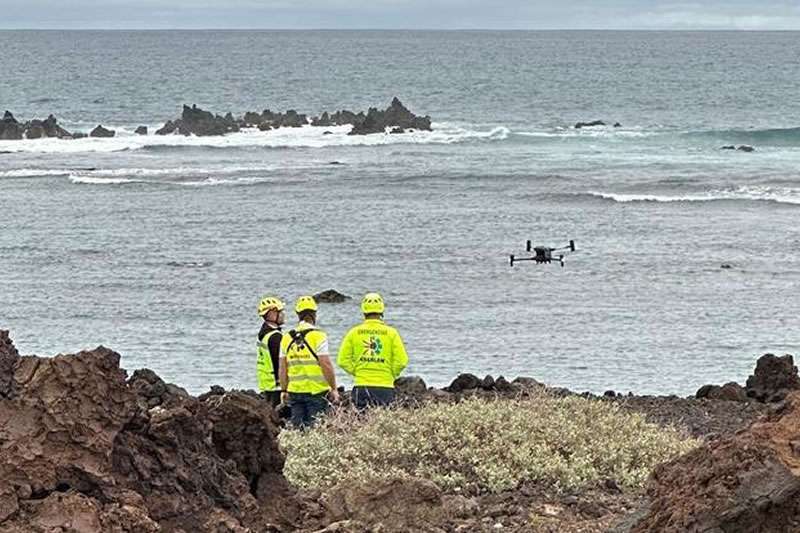 Body found floating in sea near site of missing fisherman in Lanzarote