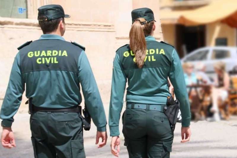 Four arrested in Corralejo for committing 24 crimes in Fuerteventura