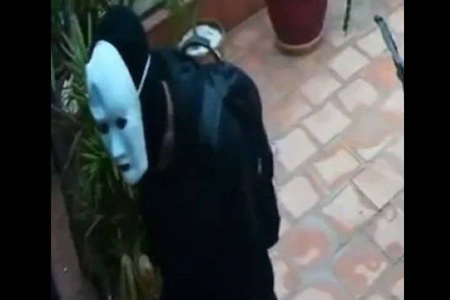 Masked armed robber arrested after crime spree in the south of Tenerife 
