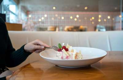 Places to dine in London that offer more than just amazing food 