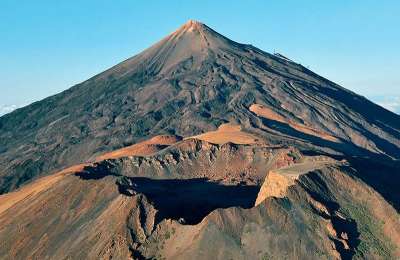Government to provide “transparent” updates on seismic activity at Mount Teide