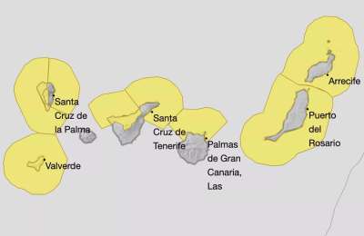 Yellow weather warning issued for dangerous coastal conditions on Tuesday
