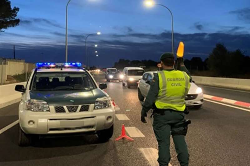 Driver travels 12 kilometres in wrong direction on GC-1 motorway