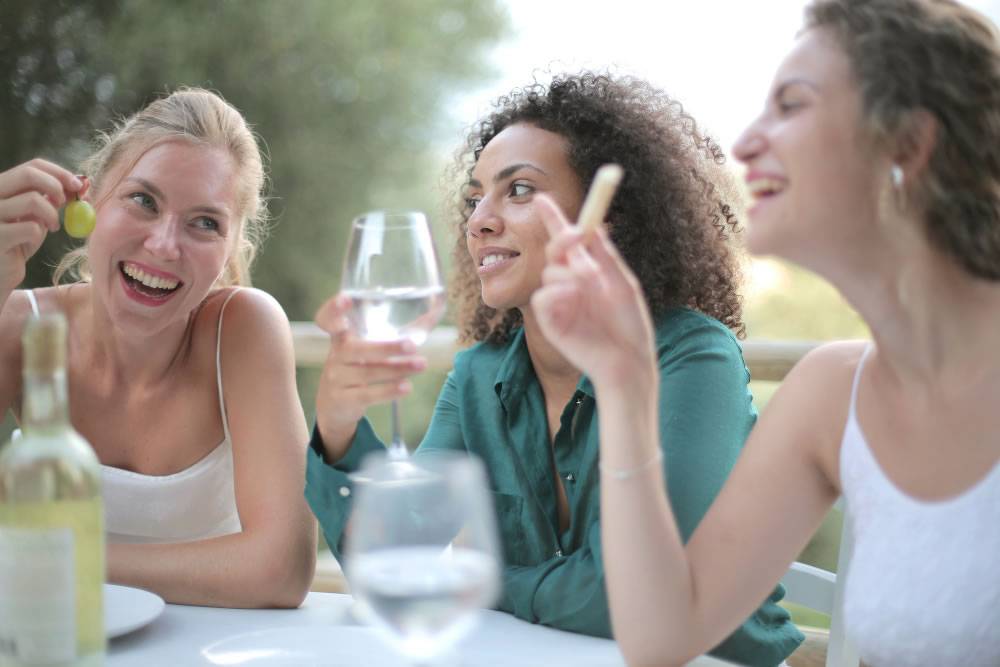 5 Best Foods to Pair with Tonic Water