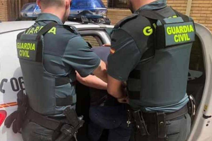 Two men arrested after breaking into abandoned hotel in south Tenerife