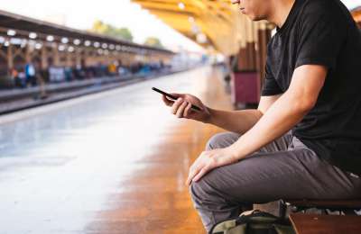 Why social casino games are becoming a popular pastime for travellers