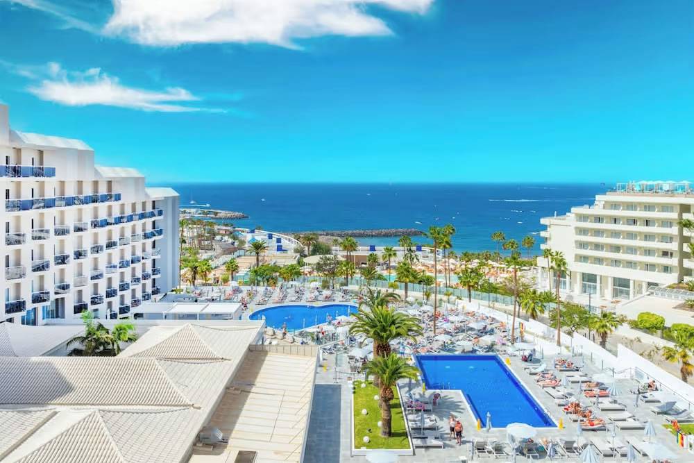 The Canary Islands begin 2025 with more record-breaking tourist numbers
