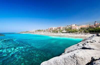 Spring In the Canary Islands: Why thousands of Brits are booking a last minute holiday