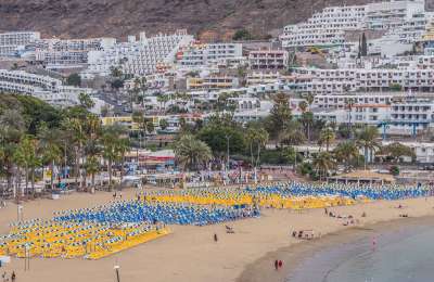 Government suspends 3,000 fines for residents living in apartments on holiday complexes