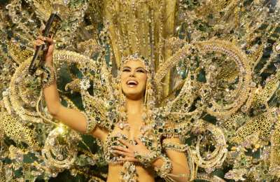 The 2025 Santa Cruz Carnival Queen is officially crowned