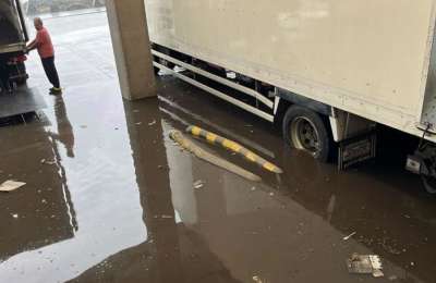 80 people trapped in a Tenerife supermarket due to floods 